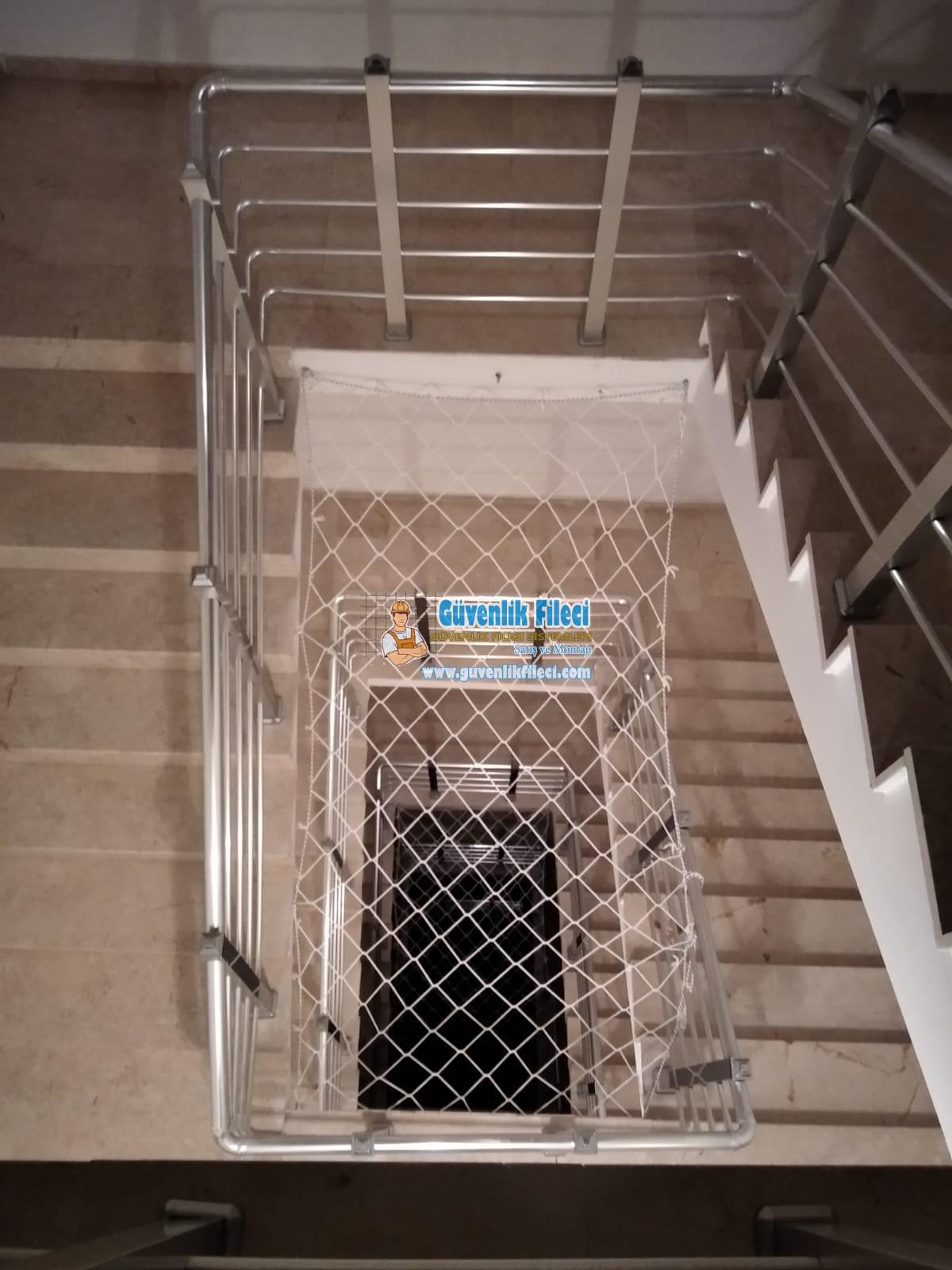 Ankara Çankaya ÇAMLIDERE AHATLAR MAH. Merdiven Boşluğu Filesi Projesi Devam Ediyor.