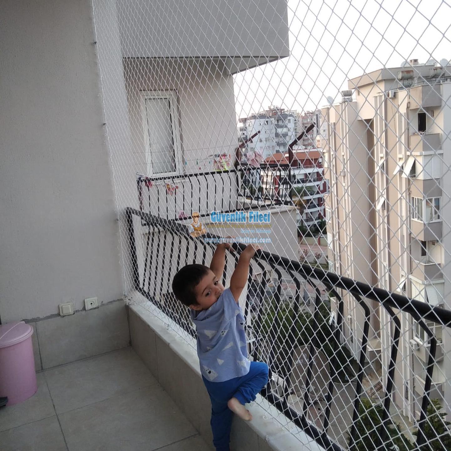   Evcil Hayvan Filesi Çocuk Filesi Kedi Filesi Balkon Filesi 0530 638 19 79